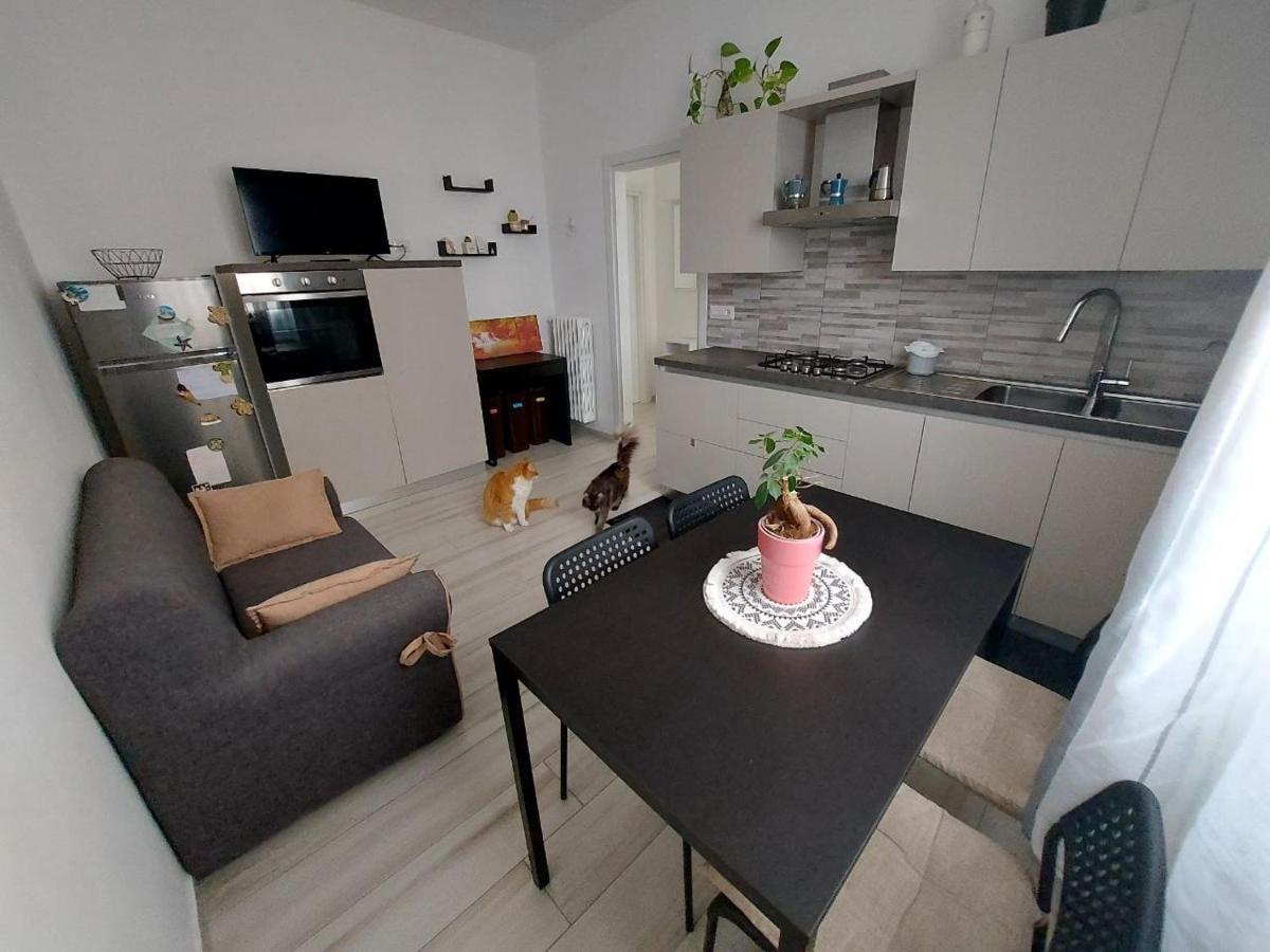 Il Barone Rosso B&B เลชเช ภายนอก รูปภาพ