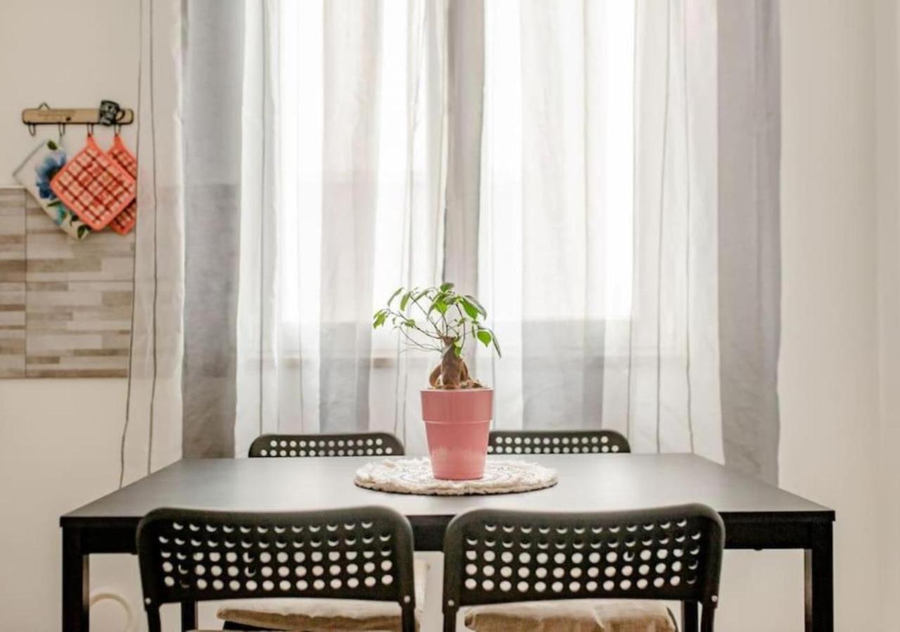 Il Barone Rosso B&B เลชเช ภายนอก รูปภาพ